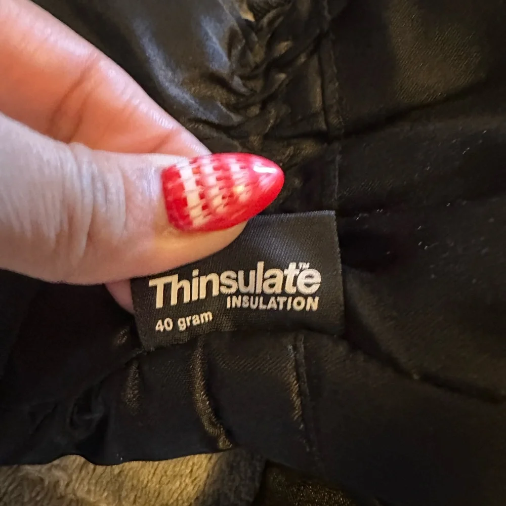 3M Thinsulate Black Mittens with Pink Stars